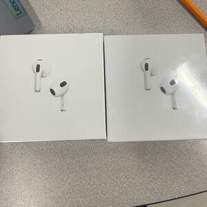 Apple White Wireless Earphones